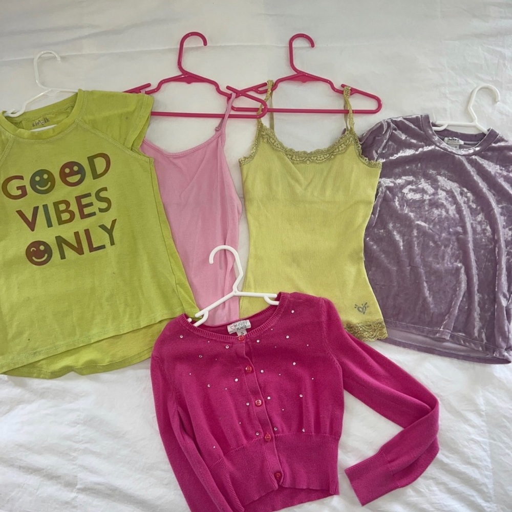 Bundle of 5 girls shirts size 7/8